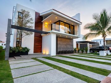Casa en venta en Los Tigres