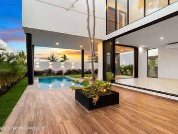 Casa nueva en venta en Los Tigres con alberca privada