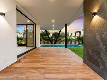 Casa nueva en venta en Los Tigres con alberca privada