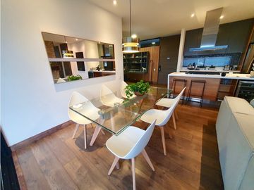 Apartamento para la venta en el Poblado
