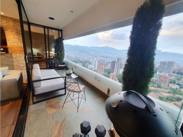 Apartamento para la venta en el Poblado
