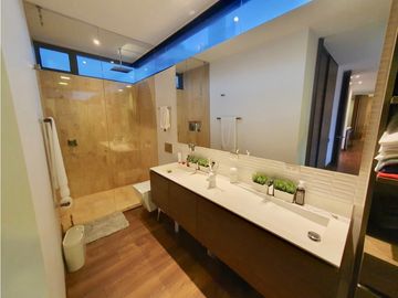 Apartamento para la venta en el Poblado