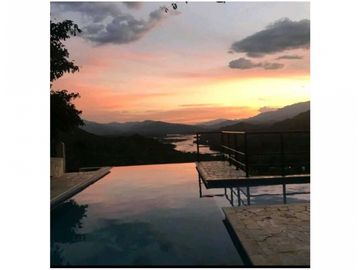 FINCA EN VENTA EN MUNICIPIO OLAYA ANTIOQUIA