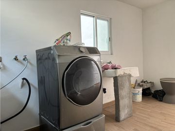 Casa en venta en san juan del rio  en fraccionamiento residencial