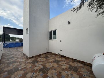 Casa en venta en san juan del rio  en fraccionamiento residencial