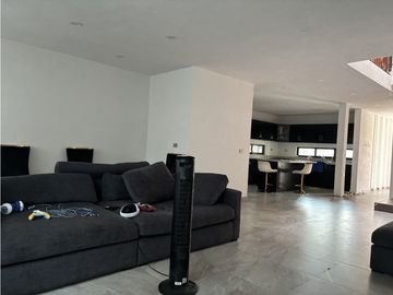 Casa en venta en san juan del rio  en fraccionamiento residencial