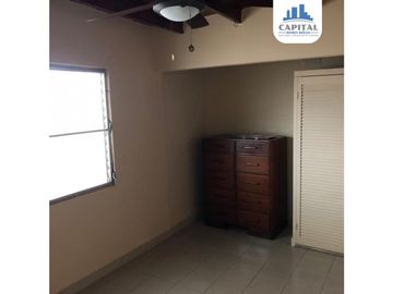 SE VENDE CASA EN BETHANIA POR $278,000