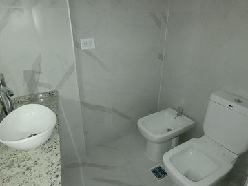 Dpto a ESTRENAR en VENTA-1 dorm, c/BALCÓN al FRENTE- Alem 1500-B. Martin-Rosario