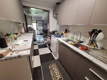 Casa en Venta en Manquehue/ Roncenvalles