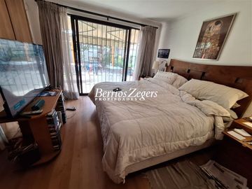 Casa en Venta en Manquehue/ Roncenvalles