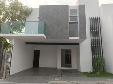 Casa en venta en Condominios ladera de la loma
