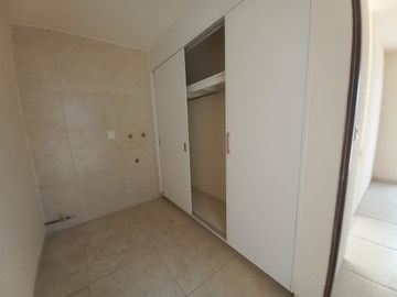 Casa en Venta en El Refugio, 3 Recamaras, Roof Garden, 3.5 Baños, Equipada