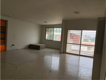 CASA VENTA ZONA SUR J. ROMA