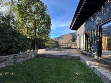 Casa en Venta en frente a hansel y gretel