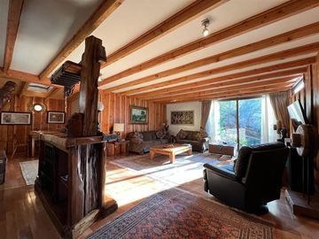 Casa en Venta en frente a hansel y gretel
