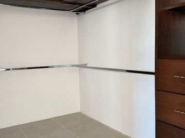 VENTA DE CASA EN FRACC ALCATRACES A 5 MIN COLEGIO SAINT JOSEPH