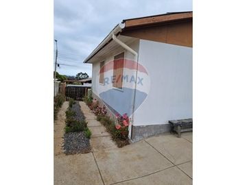 CASA EN VENTA EN EL QUISCO