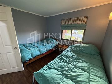 Casa en Venta en Casa 5D-3B en Parcela de 5.000 m2 + Piscina