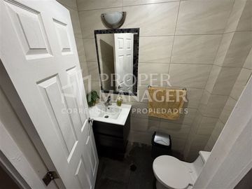 Casa en Venta en Casa 5D-3B en Parcela de 5.000 m2 + Piscina