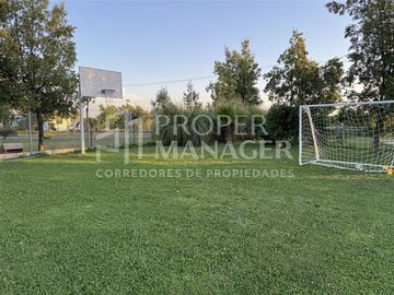 Casa en Venta en Casa 5D-3B en Parcela de 5.000 m2 + Piscina