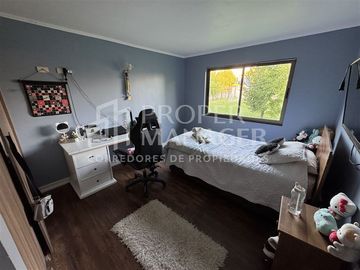 Casa en Venta en Casa 5D-3B en Parcela de 5.000 m2 + Piscina
