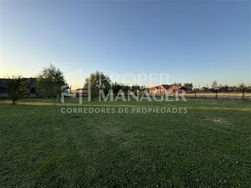 Casa en Venta en Casa 5D-3B en Parcela de 5.000 m2 + Piscina
