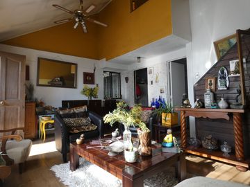 LINDA CASA EN MACUL - Nuevo Horizonte