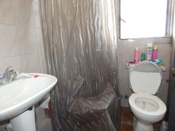 LINDA CASA EN MACUL - Nuevo Horizonte