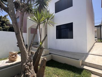 Casa recién Remodelada en venta, Marquez de León,  3km de plaza sendero