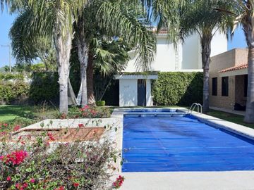 CASA EN VENTA  EN FRACCIONAMIENTO  REAL  DE ALFONSINA