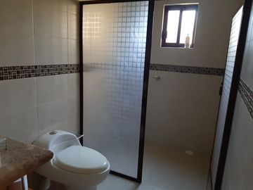 CASA EN VENTA  EN FRACCIONAMIENTO  REAL  DE ALFONSINA