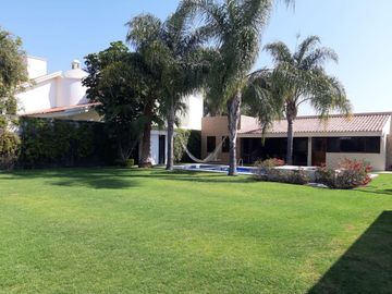 CASA EN VENTA  EN FRACCIONAMIENTO  REAL  DE ALFONSINA