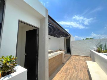CASA  EN VENTA EN CHOLUL CON ALBERCA EN MÉRIDA YUCATÁN
