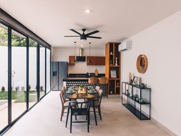 CASA  EN VENTA EN CHOLUL CON ALBERCA EN MÉRIDA YUCATÁN