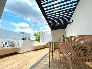 CASA  EN VENTA EN CHOLUL CON ALBERCA EN MÉRIDA YUCATÁN