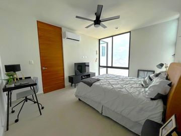 CASA  EN VENTA EN CHOLUL CON ALBERCA EN MÉRIDA YUCATÁN