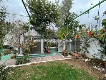 CASA EN VENTA EN TEQUISQUIAPAN FRACC. REAL DEL CIERVO CYANNA