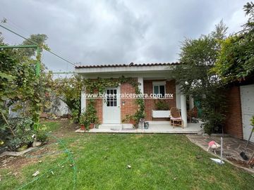 CASA EN VENTA EN TEQUISQUIAPAN FRACC. REAL DEL CIERVO CYANNA