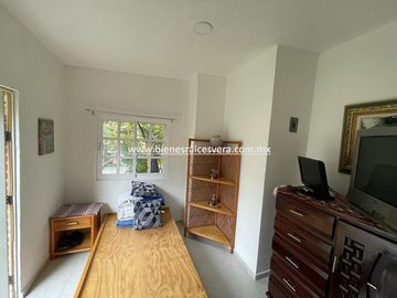 CASA EN VENTA EN TEQUISQUIAPAN FRACC. REAL DEL CIERVO CYANNA