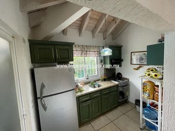 CASA EN VENTA EN TEQUISQUIAPAN FRACC. REAL DEL CIERVO CYANNA
