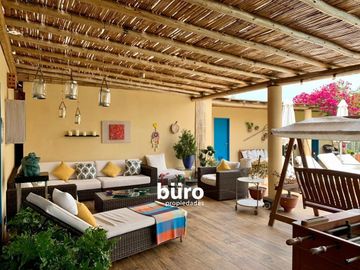 BELLA CASA DE CAMPO EN VENTA AMOBLADA EN CONDOMINIO CON PISCINA EN QUILMANA