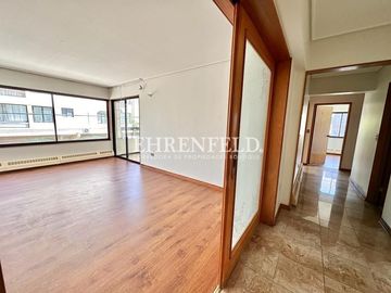 Sector Poniente, Viña del Mar. Amplio Departamento.