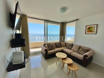 Reñaca Norte, Edmundo Eluchans. Departamento con vista al mar.