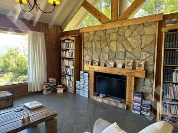 VENTA CASA CON HERMOSA VISTA, SAN MARTÍN DE LOS ANDES