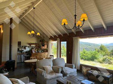 VENTA CASA CON HERMOSA VISTA, SAN MARTÍN DE LOS ANDES