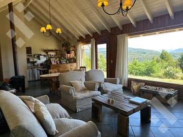 VENTA CASA CON HERMOSA VISTA, SAN MARTÍN DE LOS ANDES