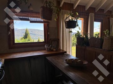 VENTA CASA CON HERMOSA VISTA, SAN MARTÍN DE LOS ANDES