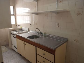 Venta de Departamento Monoambiente en Ramos Mejia C/Balcón Exc. Ubicación