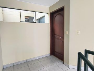 Departamento en  LA MOLINA - SANTA PATRICIA  2DA ETAPA   91M2 + ESTACIONAMIENTO PRECIO REBAJADO