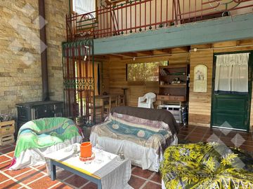 VENTA CASA CON VISTA AL LAGO, MELIQUINA
